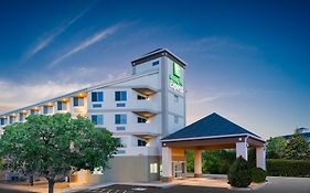 Holiday Inn Express Airport Colorado Springs Colorado Springs, Co